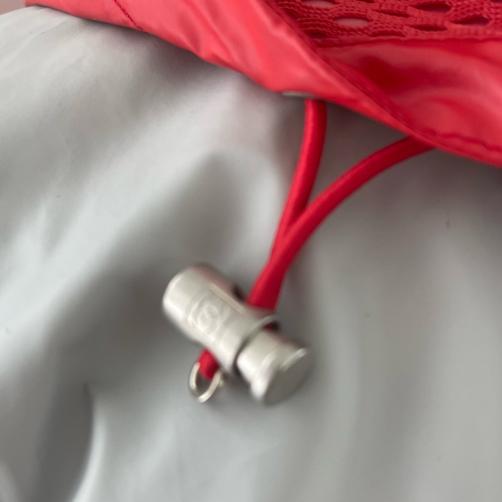 CHANEL Red and Gray Jacket with Hood - Picture 5 of 11